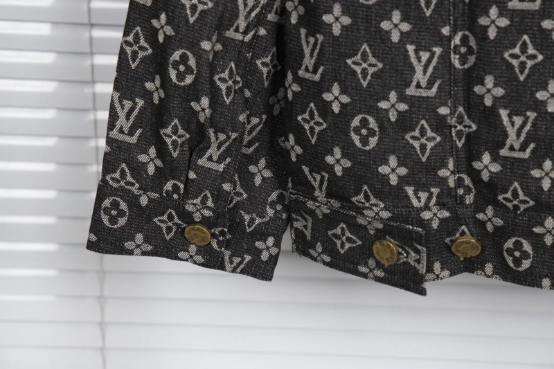 LV Coats